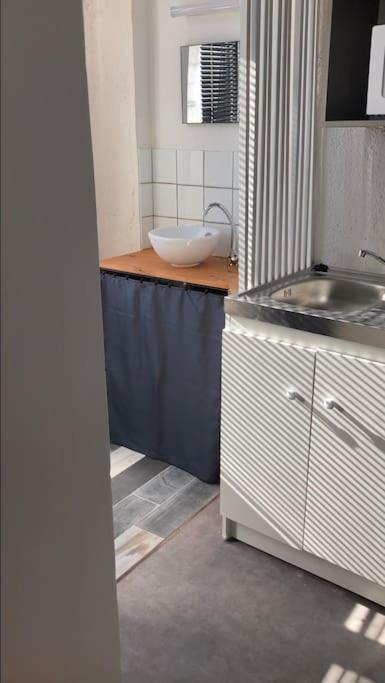 Studio Au Centre De Quimper Rdc Apartment Екстериор снимка