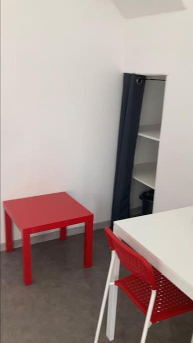 Studio Au Centre De Quimper Rdc Apartment Екстериор снимка
